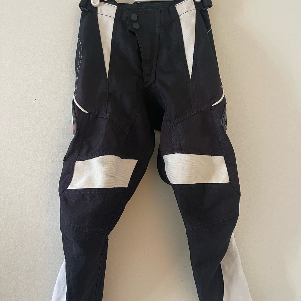 Bilt Youth Size 5/6 Motocross Pants Black